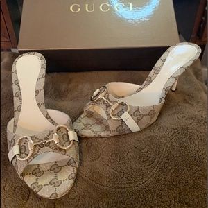 Gucci 8 1/2 white Beige Shoes